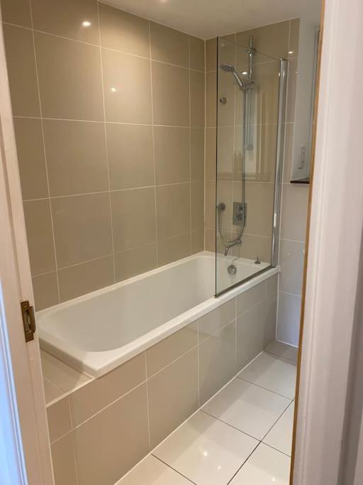 Modern Apartment, Fistral Beach Newquay  Luaran gambar