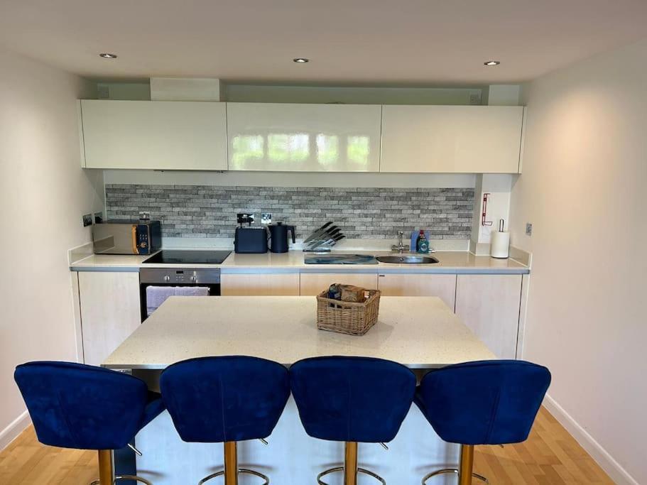Modern Apartment, Fistral Beach Newquay  Luaran gambar